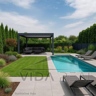 Na predaj veľký pozemok so starším rodinným domom pri Senci - 7