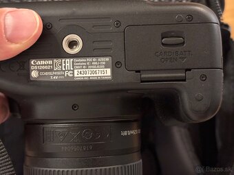 Canon EOS 1300D - 7