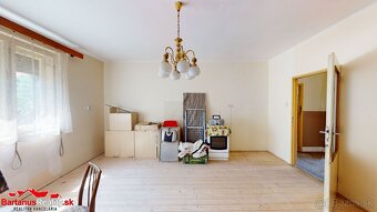 Na predaj starší rodinný dom v obci Horná Súča - 7