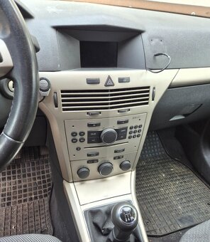 Opel Astra - 7
