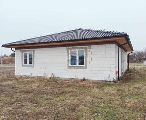 PREDAJ 4 izbový rodinný dom v štádiu hrubej stavby v Senici - 7
