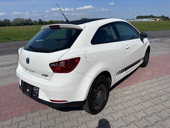Seat Ibiza SC 1.4 16v 2011 - 7