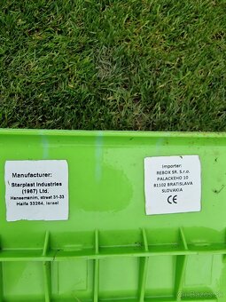 Darujem plastovu šmykalku. - 7
