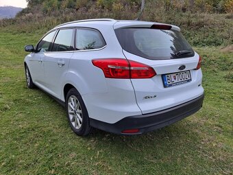 Ford Focus Combi 1.0 EcoBoost Rival X - rodinné auto - 7