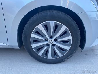 Škoda Superb 2.0 TDi dsg - 7