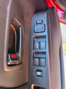 Rozpredám na diely Mazda 5 2.0 CDTI RF RF7J - 7