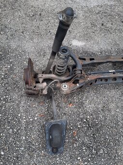 zadná náprava Passat B8 - 7