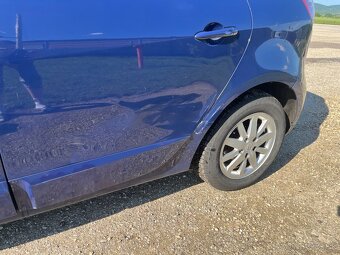 Renault Megane Scenic 1.5 - 7