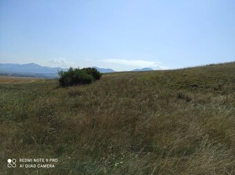 VALČA pozemok s výmerou 5800 m2, okr. Martin - 7