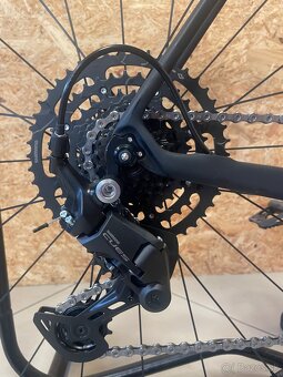 Cestný /mestský/ fitness bicykel LUFT 52/ M - 7