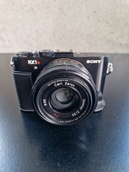 Sony RX1r II + príslušenstvo - 7