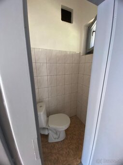 PRENÁJOM nebytových priestorov v obci Medovarce - 7