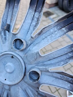 Volkswagen Puklice / Kryty kolies R16 2K5601147 - 7