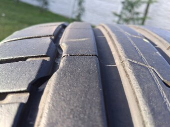 225/40 r19 letne pneumatiky - 7