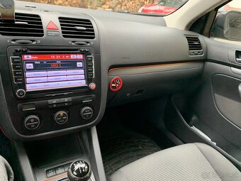 VW Golf 5 Variant 1,9TDI - 7