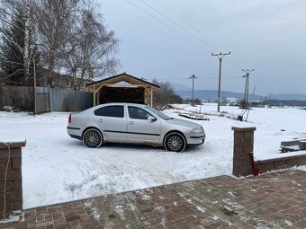 Predám Škoda Octavia II 1.6 mpi +lpg - 7
