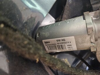 Zadna kapota Skoda SuperB kombi - 7