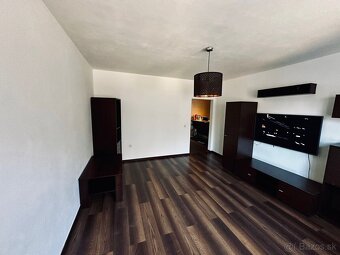 Na prenájom 2-izbový byt Handlová - 7