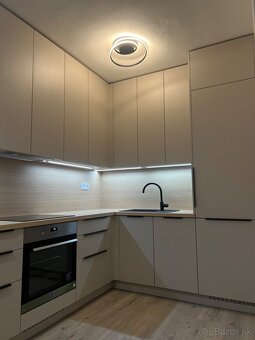 Na prenájom novostavba moderného, kompletne zariadeného 2izb - 7