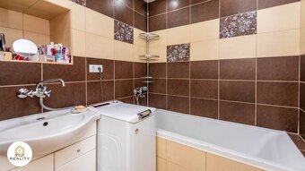 Moderný, kompletne zrekonštruovaný 3i byt Vranov - 7