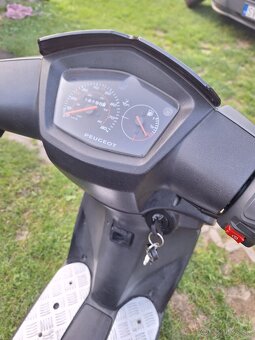 Predám skúter peugeot 50cm³ - 7