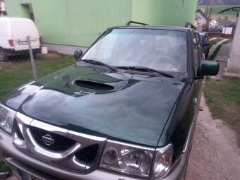 Nissan Terrano 2 - 7