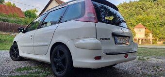 Peugeot 206sw 1.4i - 7