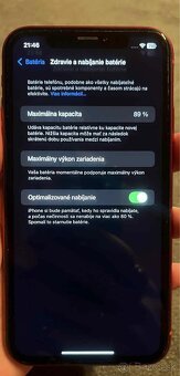 iPhone XR 64GB-Red - 7