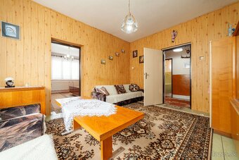 4-izbový rodinný dom s veľkým pozemkom a garážou – Borský Mi - 7