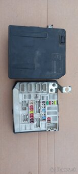 predam pristrojovy panelna renault - 7