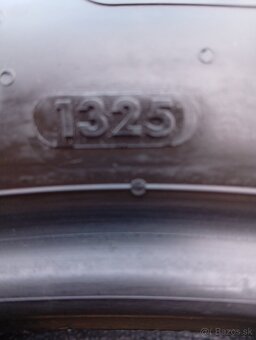 Predám letné pneu.205/55 R17 - 7