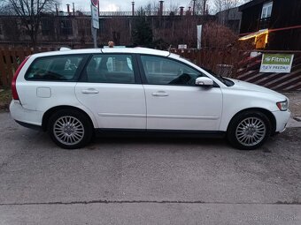 Predám Volvo V50-1,6D-80kw s STK,EK-2026 - 7