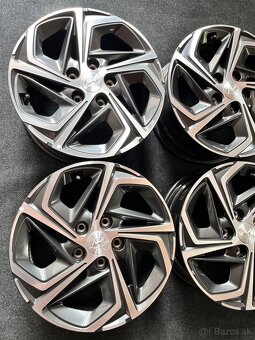5x114,3 R16 Originál Hyundai i30 - TOP STAV - 7