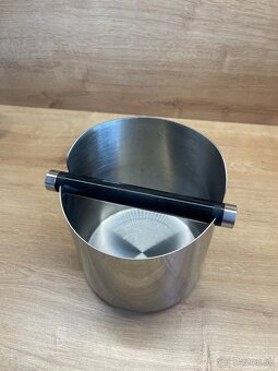Predam kavovar Delonghi Dedica - 7