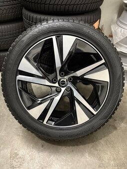 Nepoužitá zimná sada Volvo XC90 - 5x108 R20 , 275/40/20 - 7