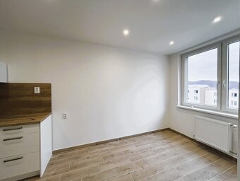 Kompletne zrekonštruovaný 3 izbový byt, Nová Dubnica - 7