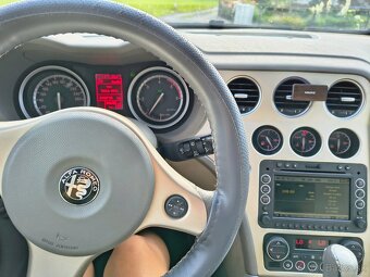Alfa Romeo 159 1.9 jtdm - 7