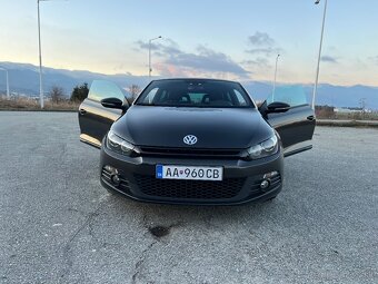 VW Scirocco 2.0 TSI 147 kW, automat DSG — športové kupé - 7