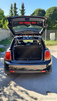 Predám  Mini Cooper E SE Elektro 184 Koní 2021 - 7