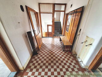 Priestranný dom na Liptove, ktorý má výhľad z izby na Kriv - 7