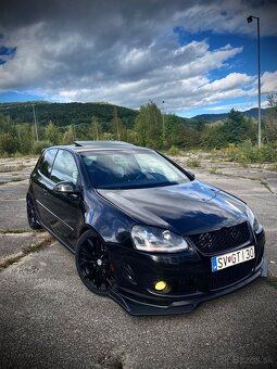 Volkswagen Golf V GTI Edition 30 - 7