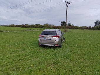 Toyota Auris Touring Sports - 7