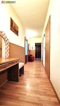 Zariadený 3-izbový byt s väčšou loggiou na sídlisku Valová - 7