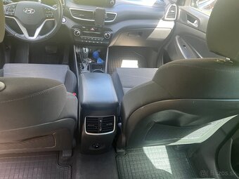 Hyundai Tucson 2.0 CRDi Premium A/T 4x4 - 7