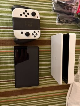 Nintendo Switch OLED - 7