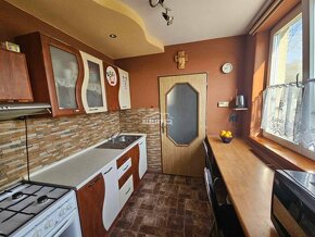 Rezervované Na predaj 2,5 izbový byt v Pruskom - 7