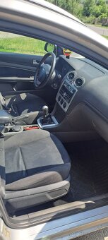 Ford focus - 7