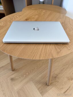 MacBook Air 13” 2019 - 7