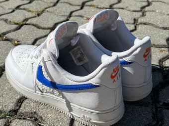 NIKE AIR FORCE - 7