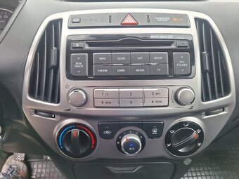 HYUNDAI I20 BENZIN ROK 2013 - 7